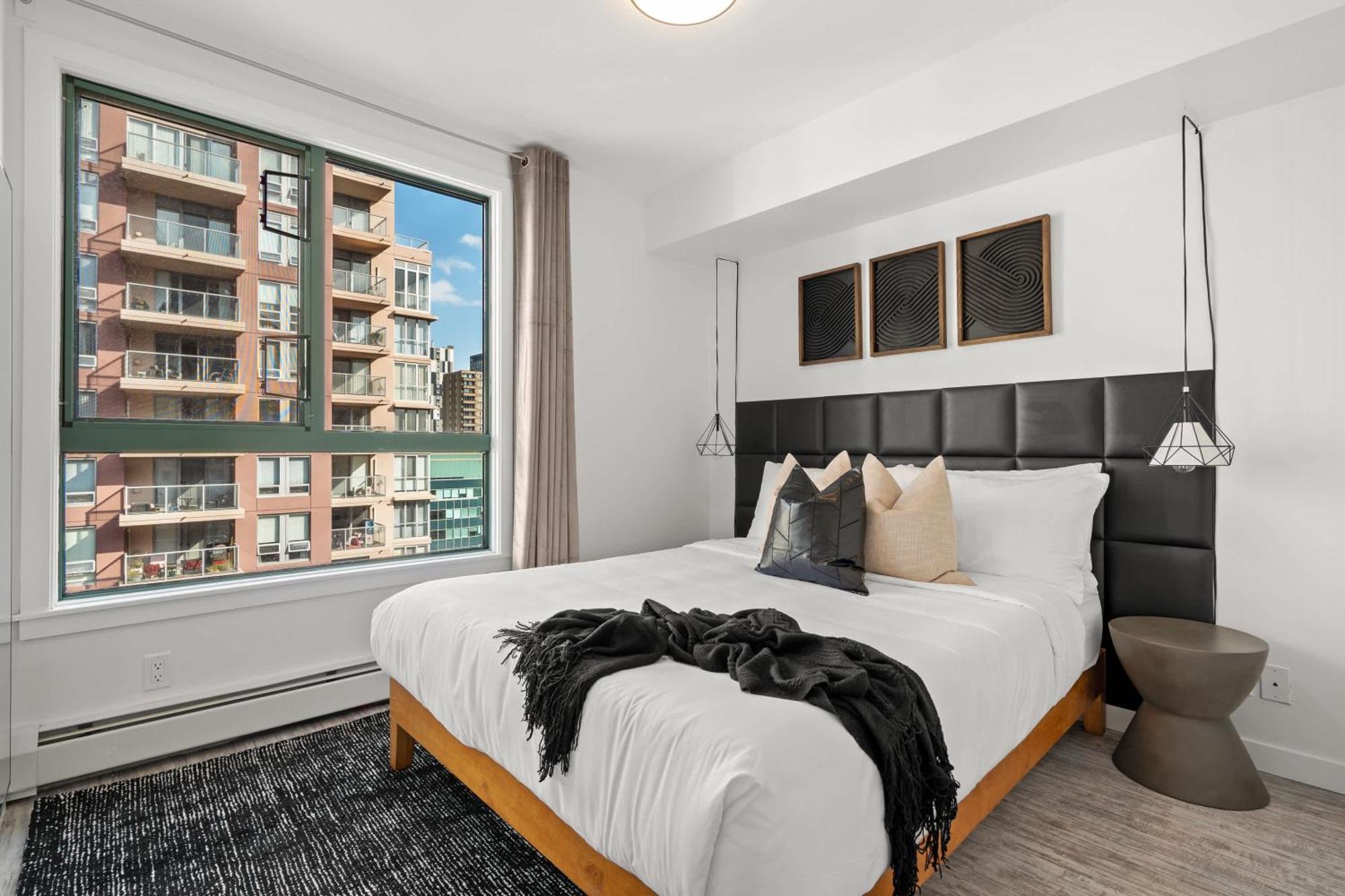The Loki I Patio & Bbq I Sleeps 5 I Downtown I Tv Villa YYC Exterior photo