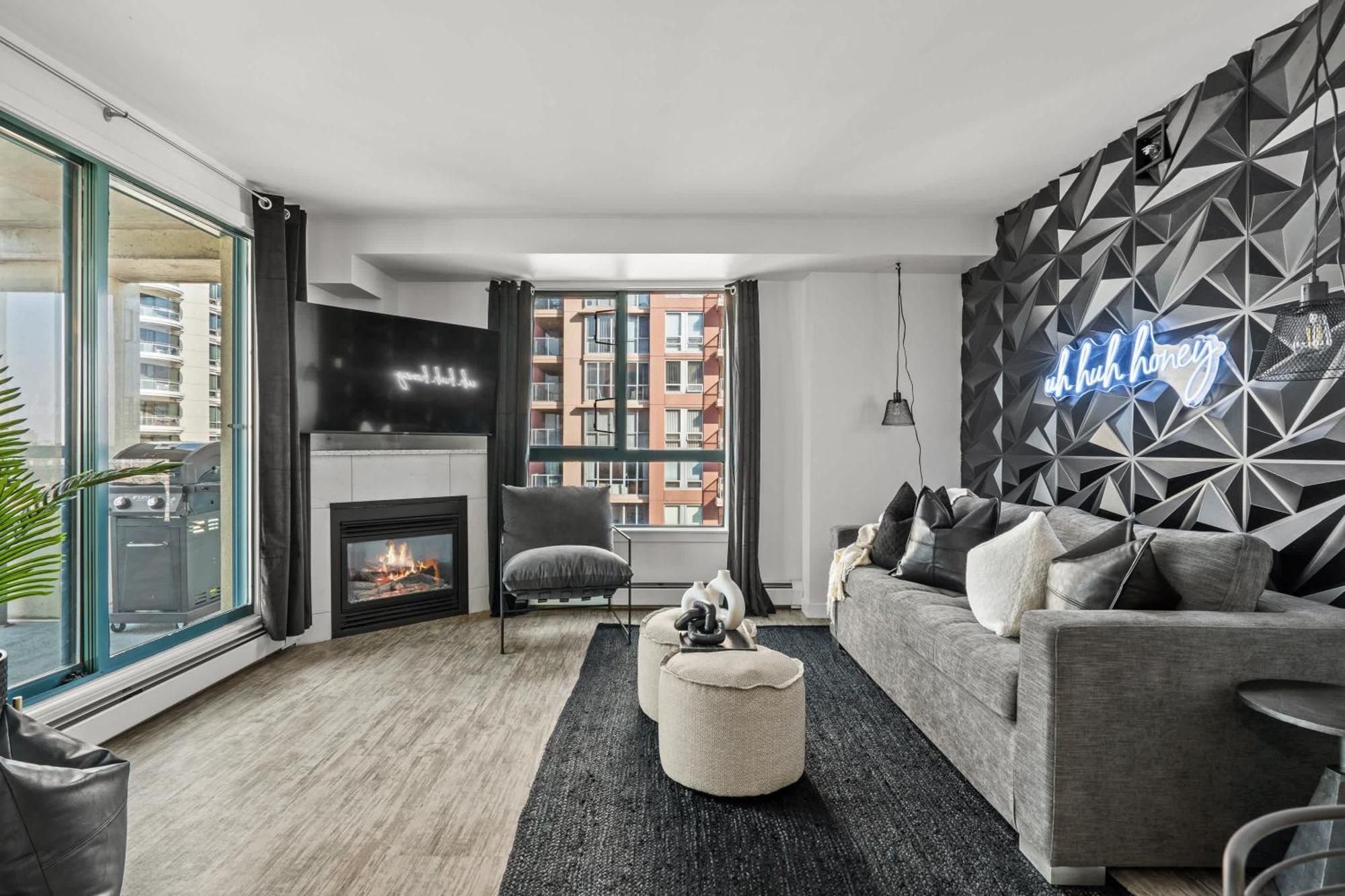 The Loki I Patio & Bbq I Sleeps 5 I Downtown I Tv Villa YYC Exterior photo